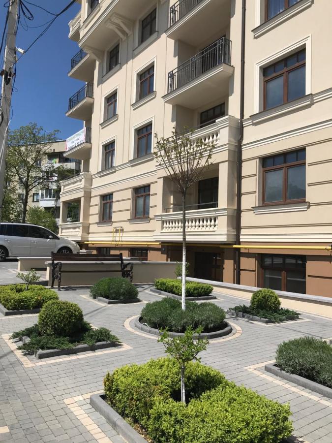 Затишні Сучасні Апартаменти В Елітному Жк Версаль Truskavets Eksteriør billede